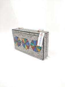 Pochettes en métal vintage pour femmes faites à la main de l'inde dame mode soirée et mariage en vrac en gros - Product Image 3