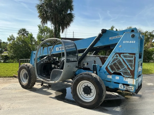 2012 GTH-844 Used Telehandler Heavy Lifting Equipment Wholesale for Sale - Product Image 6