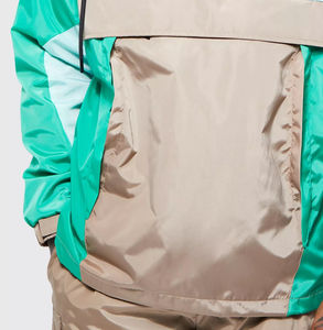 Chaqueta Cortavientos Ligera con Capucha para Hombre, Corte Holgado, Logotipo Frontal, Material de Nailon, para Uso en Exteriores - Product Image 4