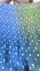 Tela Crepé Jacquard Multicolor Bordada para Creaciones de Caftán y Lehenga - Product Image 6