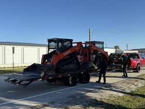 Cargadora Compacta de Orugas Kubota SVL75-3 de 75HP, Minicargadora Hidráulica sobre Orugas, Maquinaria de Construcción - Product Image 2