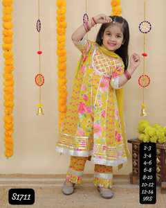 Ensemble pantalon Kurti Dupatta doux pur coton enfants filles vêtements de fête ethnique Diwali Festival vêtements indiens vente en gros dentelle robe Eid - Product Image 2