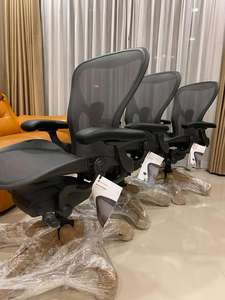 Silla de Oficina/Hogar Herman Miller Aeron Remastered, Embody Classic, Cosm, Mirra 2, Sayl, Verus / Express 2, Promoción 3+1 - Product Image 4