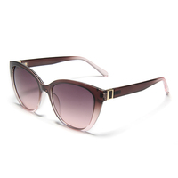 Lunettes de soleil classiques surdimensionnées de style œil de chat avec monture à accents métalliques, vente en gros, lunettes de soleil de haute qualité, stock, UV400, unisexe
