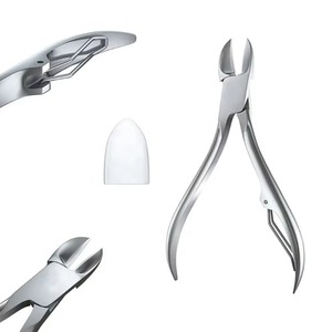 Cortaúñas Curvo de Acero Inoxidable con Agarre Antideslizante, Borde de Corte Afilado, Apertura de Mandíbula Ancha, Preciso y Seguro - Product Image 1