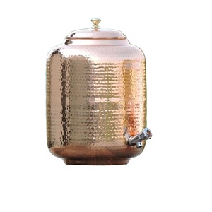 Pot d'eau potable au design moderne Distributeur d'eau froide en cuivre pur de qualité supérieure - Product Image 3
