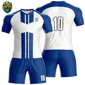 Ensembles d'uniformes de football 100 % polyester respirants et légers à manches courtes avec motifs imprimés, service OEM disponible, toutes tailles - Product Image 1