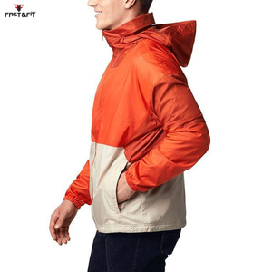 Chaqueta Impermeable Ligera con Capucha y Cuello Alto de Lona con Logotipo Frontal para Camping, Senderismo, Correr y Viajes al Aire Libre - Product Image 3
