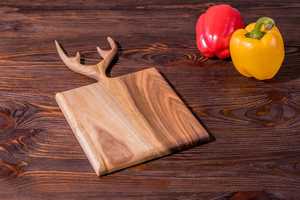Planche à découper en bois 100% en forme de rectangle de qualité supérieure Taille personnalisable durable allant au lave-vaisselle pour une utilisation en cuisine - Product Image 5