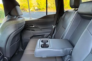 Lexus GX 550 Overtrail+ 2025, Gasolina, Bajo Kilometraje - Product Image 5