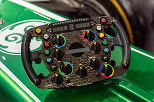 Gran Oferta: Caterham CT03 2013 Limpio y Listo para Enviar - Product Image 2