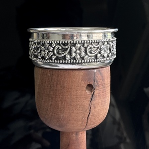 Cuenco oxidado de Plata de Ley 925 con estampado floral único para decoración de hogar y Mesa - Product Image 2