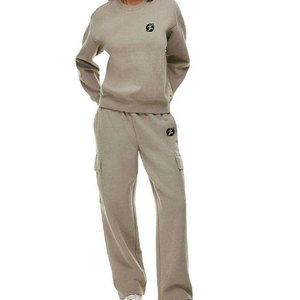 Ensemble de survêtement polaire 2-en-1 respirant et à séchage rapide, coupe classique, collection Hiver 2025 – Personnalisation de design pour tenues de sport et streetwear - Product Image 1