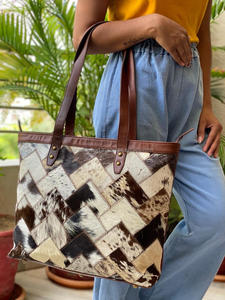 กระเป๋าสะพายไหล่สำหรับผู้หญิงกระเป๋าสะพายไหล่งานเย็บปะคุณภาพสูงทำจากหนังแท้มีสไตล์ใหม่ - Product Image 3