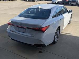 PRÊT À EXPÉDIER 2022 T0Y0TA Avalon Limited FWD Titre Propre - Product Image 3