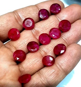 HARI OM CREATIONS พลอยมาลาไคต์ธรรมชาติทรงสี่เหลี่ยมแบบคาโบชอง สีเขียว ได้รับการรับรองจาก IGI สำหรับทำเครื่องประดับ ขายส่ง - Product Image 3