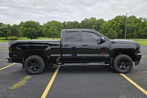 USADO LHD/RHD 2018 CHEVROLET SILVERADO 1500 LT 4X4 - Product Image 4