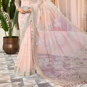 Precio al por mayor Servicio OEM Marca India y Pakistán Ropa Mujer Sarees para bodas y fiestas Listo para usar Ropa de mujer - Product Image 4