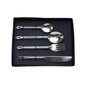 Juego de queso de metal con mango de ratán, nuevo juego de queso de metal para queso, nuevos cubiertos de metal, nuevo esparcidor y tenedor - Product Image 6