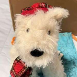 Peluche JC édition limitée Noël West Highland UK, super douce, rembourrée en coton PP, poupée confortable et mignonne, la plus mignonne de Jelly Cat - Product Image 2