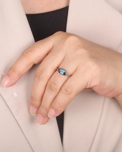 Anillo Hexagonal de Plata de Ley 925 con Racimo de Esmeraldas y Alejandrita que Cambia de Color, Chapado en Oro Rosa - Product Image 3