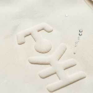 กางเกงวอร์มผ้าฟลีซผสมโพลีเอสเตอร์/คอตตอนสำหรับผู้หญิง ทรงหลวม สไตล์สตรีทแวร์ ตกแต่งด้วยลายพิมพ์กราฟิกเพ้นท์และปักคริสตัลแบบพัฟ - Product Image 4