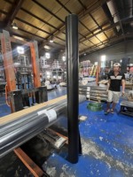 Rouleau de bâche plastique noire H&D 200 µm extrudée avec service de perforation pour usage en construction