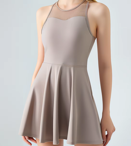 Robe de sport sans bretelles amincissante, confortable, respirante, décontractée, pour le fitness, le yoga, le tennis, couleur unie sur le devant, faux deux pièces - Product Image 3