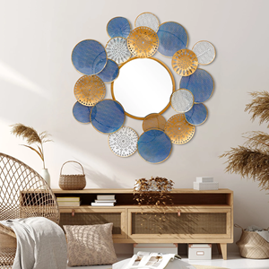 Nouvel arrivage élégant de miroir mural en métal moderne pour les intérieurs de couloir, de salon et de chambre à coucher avec la meilleure décoration d'intérieur de haute qualité - Product Image 5