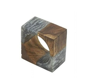 Vente chaude Rond De Serviette Résine Et Bois nouveau style porte-serviettes adapté à la cuisine restaurant bar bureau fête maison vaisselle - Product Image 1
