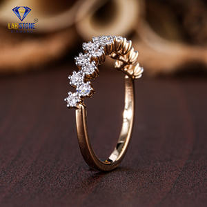 แหวนเพชรทรงกลม0.40 TDW สีเหลืองทอง18K สำหรับงานหมั้นหรืองานแต่งงาน - Product Image 4