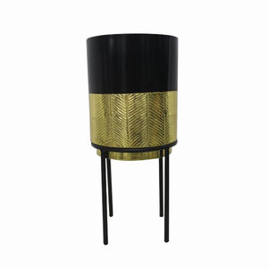 Jarrones de flores dorados metálicos decorativos hechos a mano estilo moderno jarrones de flores de metal con forma personalizada para Decoración de mesa de boda - Product Image 1