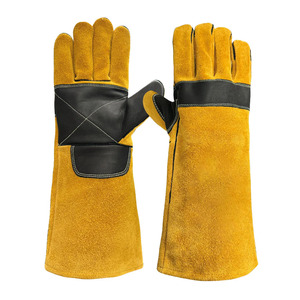 Guantes de soldadura de cuero dividido de piel de vaca reforzada Guantes resistentes a la abrasión de protección de manos de seguridad industrial de calidad superior - Product Image 1