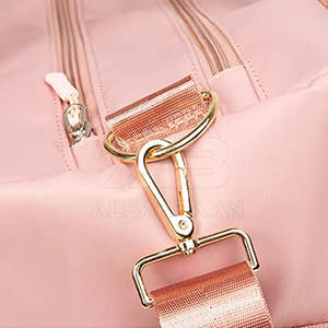 กระเป๋าออกกำลังกายแบบขายส่งปี 2026 พร้อมโลโก้สั่งทำ กระเป๋าเดินทางขนาดใหญ่ ราคาโรงงาน - Product Image 5