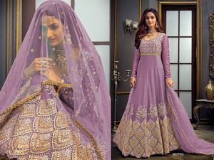 Tissu net robe de broderie lourde Style pakistanais Salwar Kameez pour dames fête porter produit en vrac fait à la main - Product Image 4