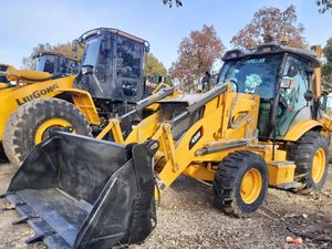 Chargeuse-pelleteuse CAT 420F/420F2 d'occasion avec fonctions numériques, accessoires de préhension et grappin - Prix avantageux à vendre - Product Image 3