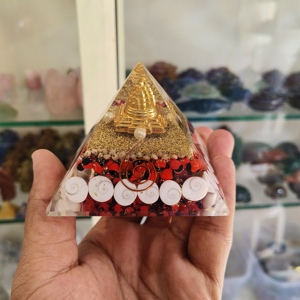Orgone Gomti Chakra Shri Yantra Laxmi Pyramide Pour La Richesse Dhan Lakshmi Pyramide Seigneur Laxmi Pyramide Pour La Prospérité Finance Succès - Product Image 5