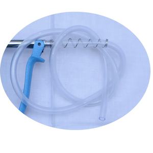 Pistola automática de la mejor calidad al por mayor, boquilla de acero para instrumentos veterinarios con agarre en forma de V y cuerpo de metal - Product Image 2