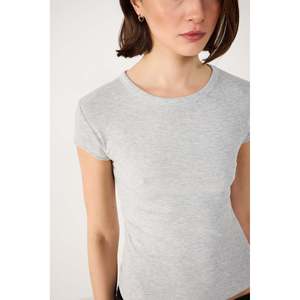 T-shirt à manches courtes et col rond - Product Image 4