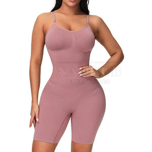 Combinaison de compression réglable avec bretelles élastiques hautes modelant le body avec soutien taille haute et prise antidérapante - Product Image 1