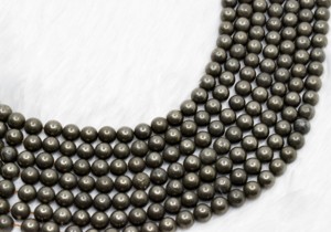 Cuentas de pirita redondas de 8 mm, las más vendidas a nivel mundial, cristales curativos naturales para la fabricación de joyas. - Product Image 5