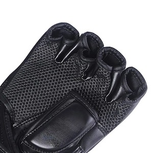 Gants en cuir personnalisables de haute qualité pour le MMA et la boxe confortables pour la pratique des arts martiaux en plein air - Product Image 5