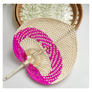 Abanico de hojas de palma tejido a mano, regalo de boda ecológico o accesorio de fiesta tropical, abanico de bambú ecológico - Product Image 2