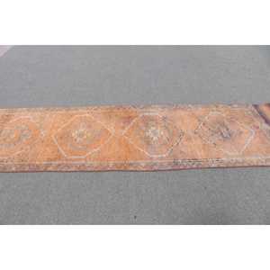 Alfombra Turca de 2.7x10 pies, Alfombra Vintage Tipo Runner, Alfombra de Lana Abstracta Naranja - Product Image 3