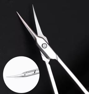 Kit de toilettage professionnel avec lame fine incurvée et pointe précise, coupe-cuticules pour manucure et pédicure, ciseaux à cuticules - Product Image 2