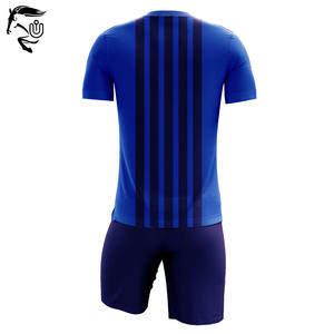 2025 Top Trending Camiseta de fútbol ligera Alta demanda Uniforme personalizable Su propio logotipo Estilo disponible Calidad Premium - Product Image 4