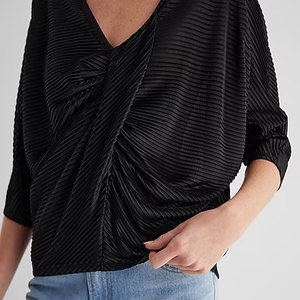 2024 camiseta informal de manga corta con cuello en V de alta calidad para mujer con decoración de botones, gran oferta de verano asequible - Product Image 2