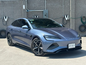 Offre promotionnelle Byd Seal 0.0 Ev Awd Ev 2024 Véhicule électrique d'occasion en excellent état faible kilométrage - Product Image 2