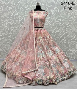 Paillettes parfaites assorties avec du fil de coton brodé designer Lehenga choli pour les femmes vente en ligne - Product Image 4