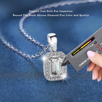 Collier Pendentif Géométrique Femme XMZ110 en Argent Sterling 925 avec Moissanite Taille Radiant Carrée 1 Carat et Zircon Brillant – Bijoux Fins Tendance